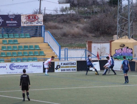 El Guadix quiere seguir en la pelea por el liderato (GUADIX CF) 