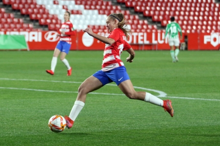 El Granada Femenino jugará su partido aplazado frente al Alhama en el `Nuevo Los Cármenes` (JOSÉ VELASCO / GRJ)