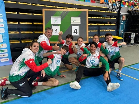 Equipo del Club Bádminton Granada (CLUB BADMINTON GRANADA)