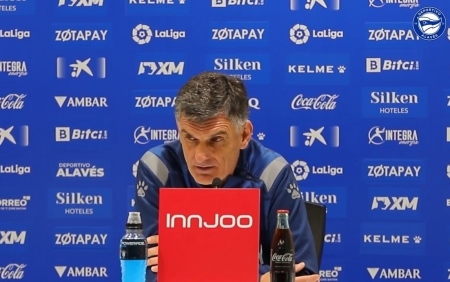 José Luis Mendilibar, en la rueda de prensa previa al choque frente al Granada (DEPORTIVO ALAVÉS)