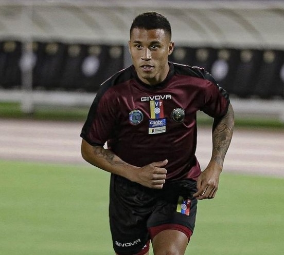 Machís, durante un entrenamiento con la Selección de Venezuela (FVF)