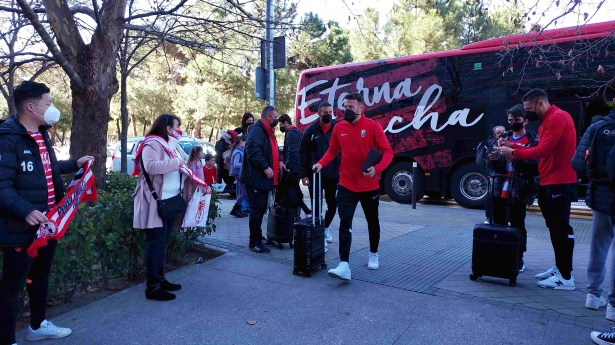 Imagen de un anterior desplazamiento del Granada CF a Madrid (FRAN CALVO)