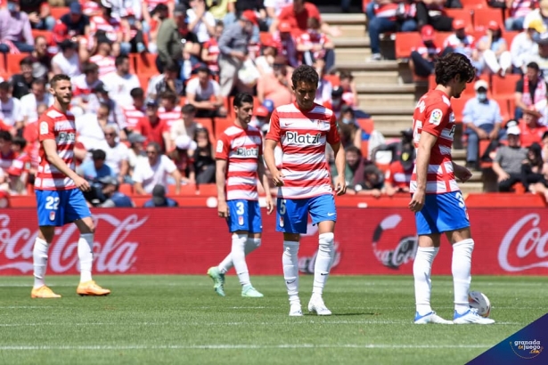El Granada visitará al Atlético de Madrid en puestos de descenso (JOSÉ M. BALDOMERO)