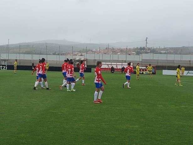 El Granada Femenino se impuso con claridad a La Solana en la Ciudad Deportiva (FRAN CALVO)
