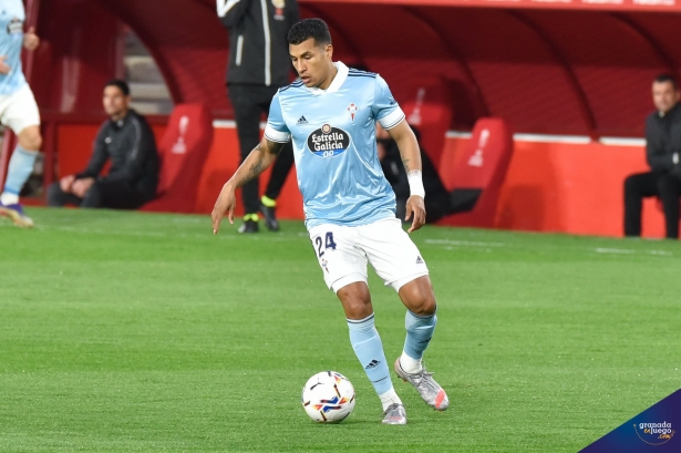 Murillo, en el partido del Celta en Granada la pasada temporada (JOSÉ M. BALDOMERO)