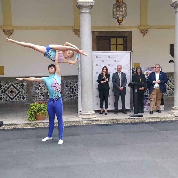Presentación del torneo de acrobática (JAVIER ALGARRA/ AYUNTAMIENTO)