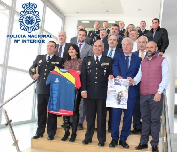 Presentación de la carrera solidaria Ruta 091 (POLICÍA NACIONAL) 