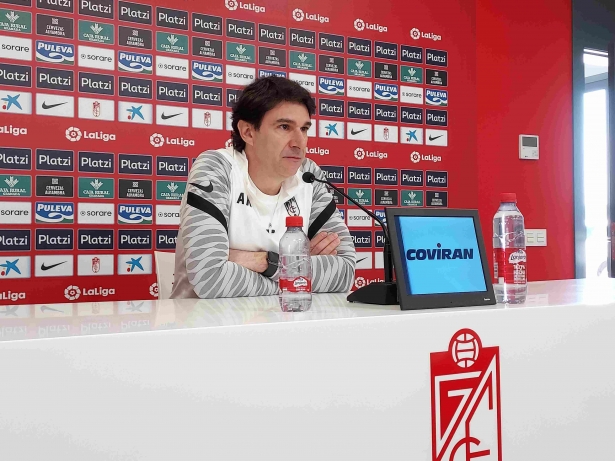 Aitor Karanka, en la rueda de prensa previa al partido contra el Celta (FRAN CALVO)