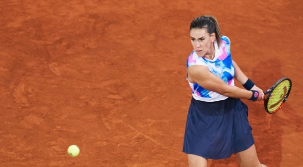 Nuria Párrizas durante el partido (WWW.PUNTODEBREAK.COM)