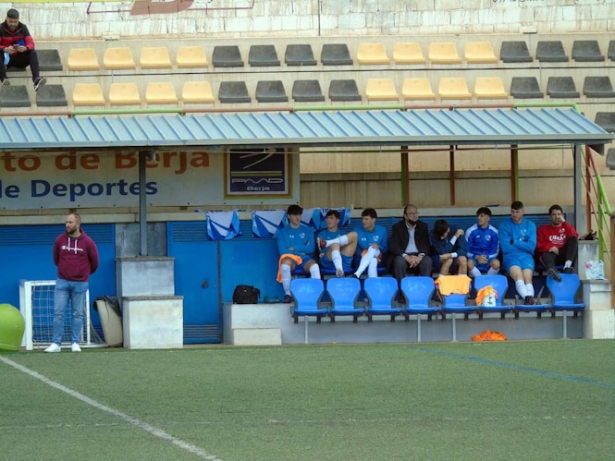 Dani Camarero ya no es entrenador del Loja CD (PACO CASTILLO)