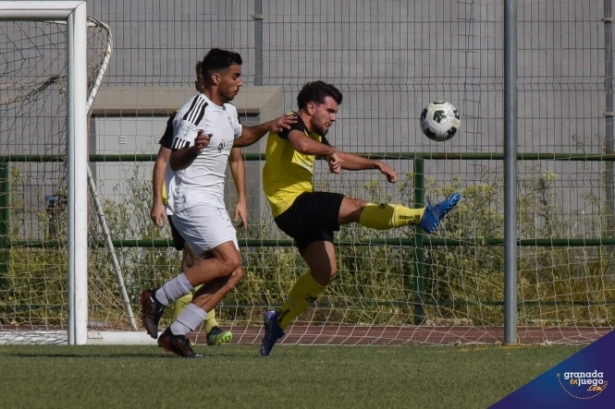 El FC Cubillas ha conseguido un nuevo triunfo (JOSÉ M. BALDOMERO) 