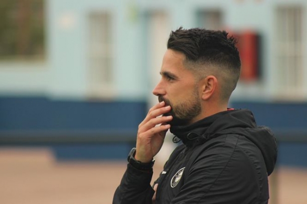 George Jermy, entrenador del CD Almuñecar City 