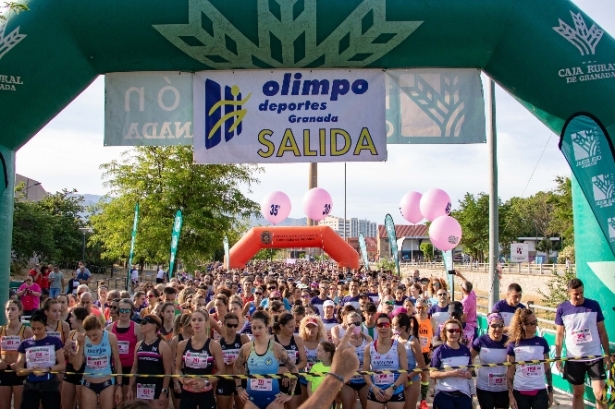 Salida de la carrera de la mujer (CARRERA DE LA MUJER) 