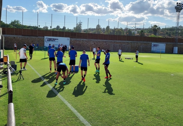 Imagen del Granada en su último stage de pretemporada en Marbella (FRAN CALVO)