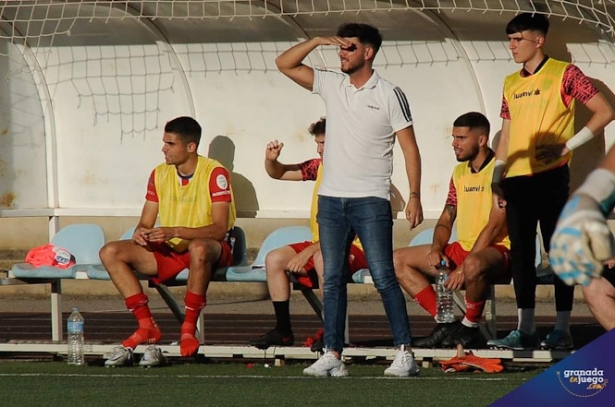 Julio Catalá durante un partido de esta temporada (JOSÉ M. BALDOMERO)