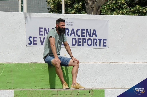 Rafa Payán en la Ciudad Deportiva de Maracena (JOSÉ M. BALDOMERO) 