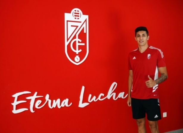 Miki Bosc en nuevo ficaje del Recreativo de Granada (GRANADA CF)