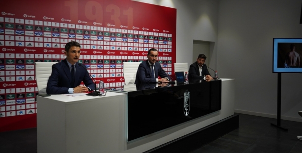 Momento de la presentación de la campaña de abonados del Granada (JOSÉ VELASCO / GRJ)
