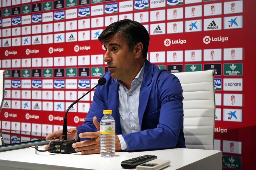 Nico Rodríguez en un momento de la rueda de prensa (JOSÉ VELASCO)