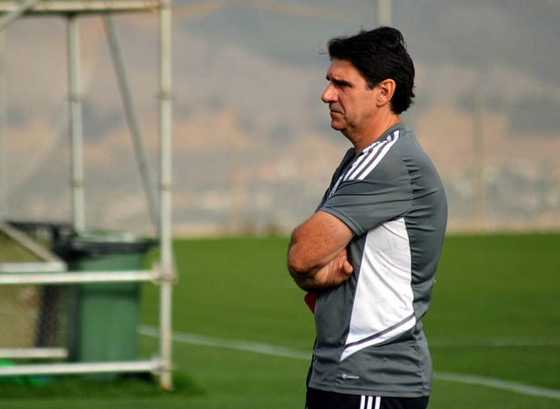 Karanka, entrenador del Granada CF, en el último entrenamiento de la semana previo al inicio de la liga (J. PALMA)