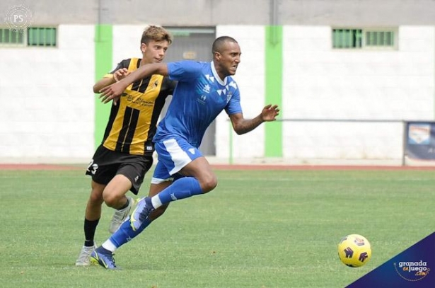 La UD Maracena iniciará la liga en casa ante el CD Cantoria (JOSÉ M.  BALDOMERO) 
