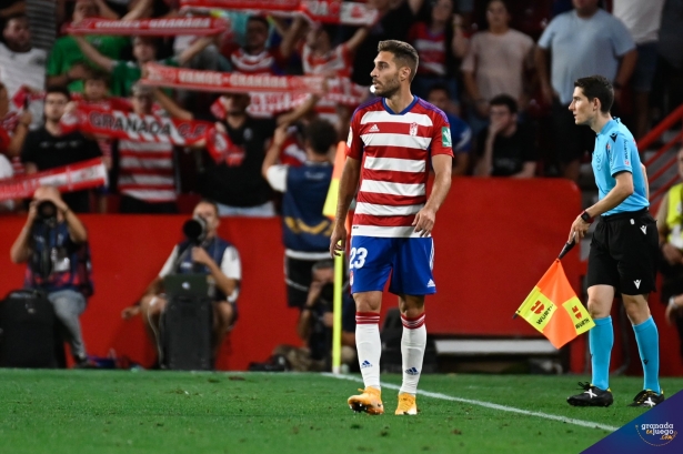 Rubén Rochina, en el partido ante el Villarreal B (JOSÉ M. BALDOMERO)