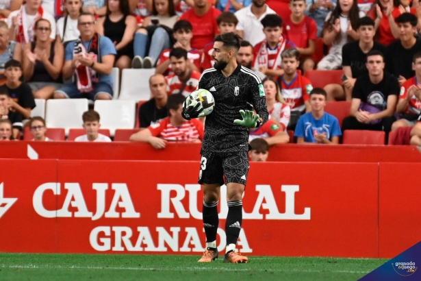 André Ferreira, portero titular para Karanka en este inicio liguero (JOSÉ M. BALDOMERO)