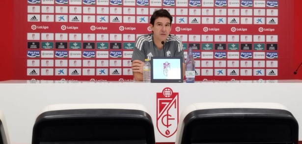 Aitor Karanka, en la sala de prensa de la Ciudad Deportiva este viernes (FRAN CALVO)