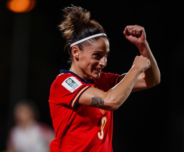 Esther González celebra su gol ante Hungría en esta última ventana internacional
