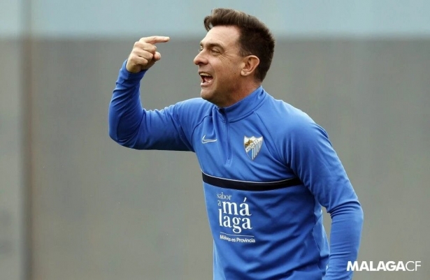 Pablo Guede se convierte en el primer técnico cesado esta temporada en Segunda (MÁLAGA CF)
