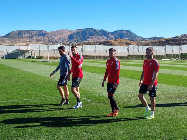 Lucena, Cabaco, Neva y Perea, al salir al entrenamiento de este viernes en la Ciudad Deportiva (FRAN CALVO)