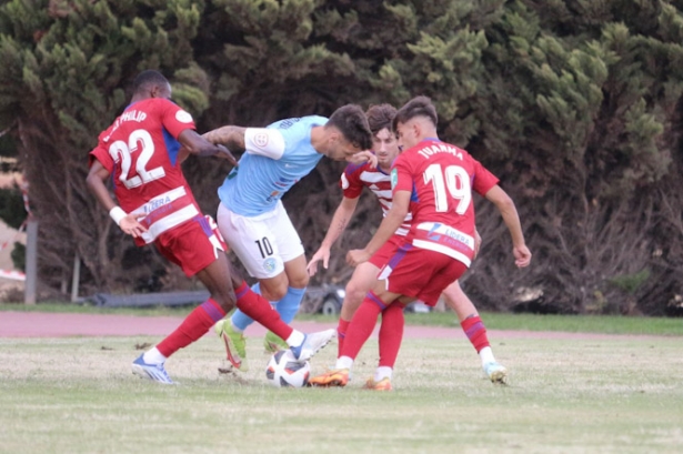 El Recreativo Granada viene de empatar ante el Polideportivo El Ejido (CASTLE PHOTOS)