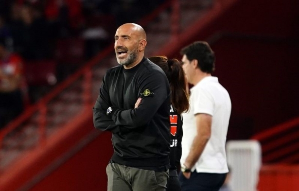 `Pitu´ Abelardo, durante el partido en Granada (LALIGA)
