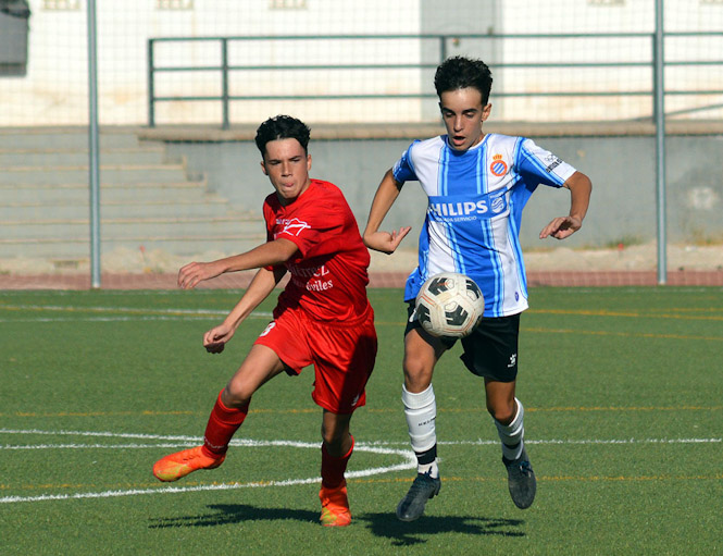 El Español Albolote empató ante el Maracena en el derbi de Primera Andaluza Infantil (CD ESPAÑOL ALBOLOTE) El Español Albolote empató ante el Maracena en el derbi de Primera Andaluza Infantil (CD ESPAÑOL ALBOLOTE)