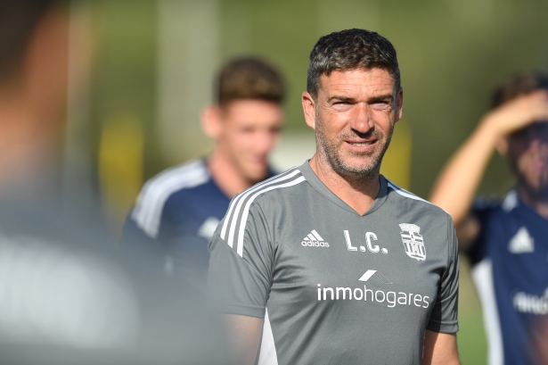 Luis Carrión, en un entrenamiento con el Cartagena (FC CARTAGENA)