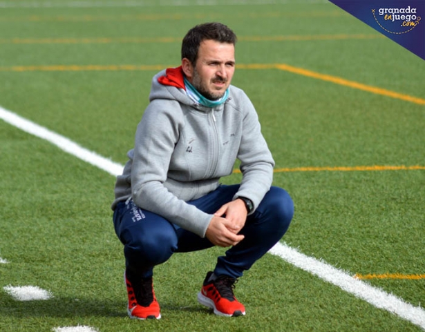 Carmelo Jaimez entrenador del Salar CF (GRJ)