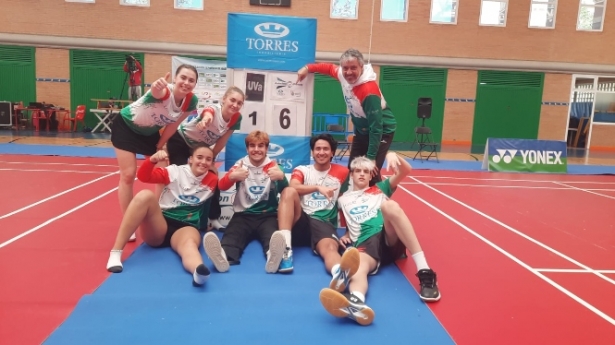 Bádminton Granada-Grupo Torres (BÁDMINTON GRANADA) 