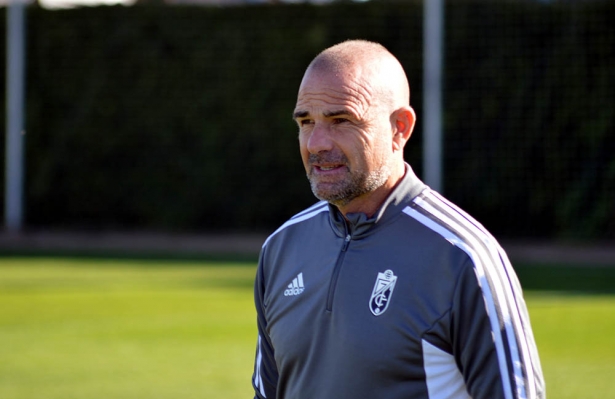 Paco López, entrenador del Granada (JAVIER PALMA)