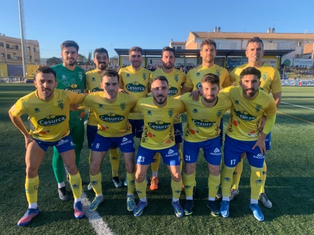 Once inicial del CD Huétor Tájar ante el Almería B (CD HUÉTOR TÁJAR) 