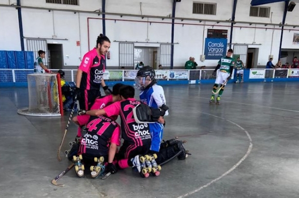 Los granadinos celebran un gol (CHP CÁJAR)