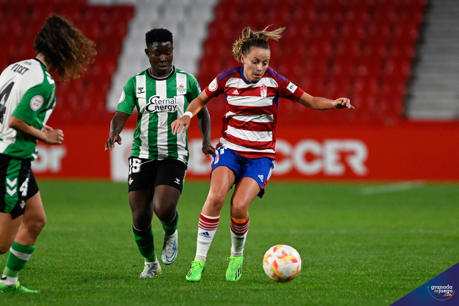 El Granada Femenino quiere en Oviedo lograr su segunda victoria de la semana tras hacer historia en Copa (JOSÉ M. BALDOMERO) El Granada Femenino quiere en Oviedo lograr su segunda victoria de la semana tras hacer historia en Copa (JOSÉ M. BALDOMERO)