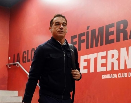 Luis García Plaza, a su llegada al `Nuevo Los Cármenes` (LALIGA)