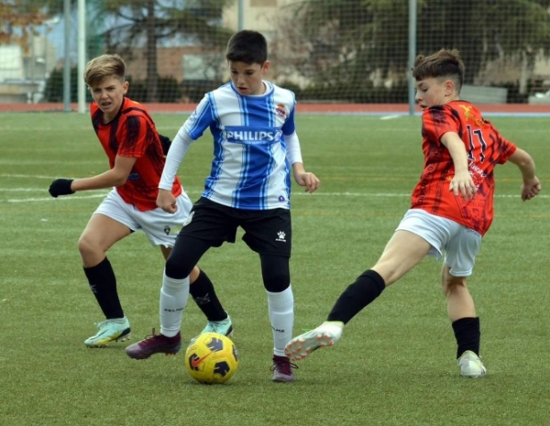 El Español Albolote goleó al Deportivo Jaén (J. PALMA) 