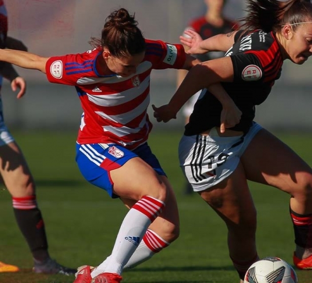 Gaste, en una acción durante el duelo frente a Osasuna (OSASUNA)