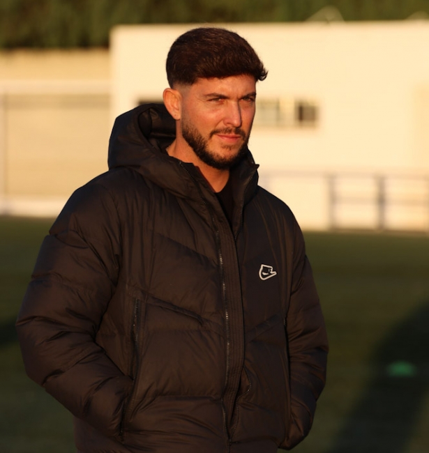 El entrenador del Arenas de Armilla, Julio Catalá (JOSÉ ANDRÉS FERNÁNDEZ)