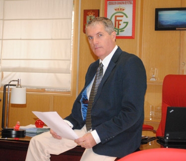 El Delegado en Granada de la RFAF, José Manuel Molina Maza