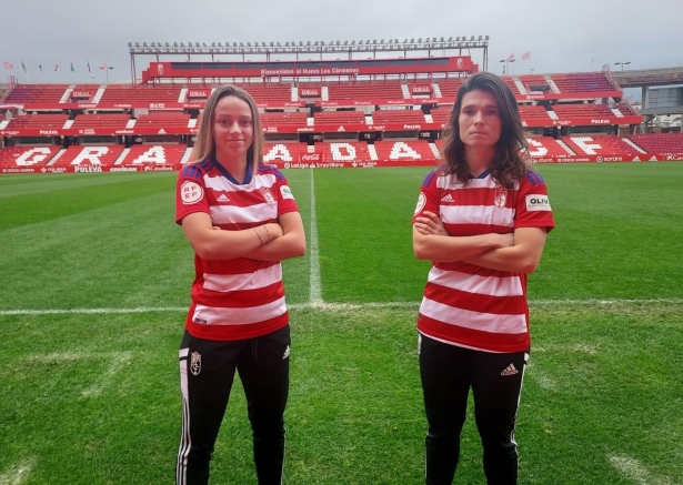 Naima García y Gaste posan para Granada En Juego en el `Nuevo Los Cármenes` (FRAN CALVO)