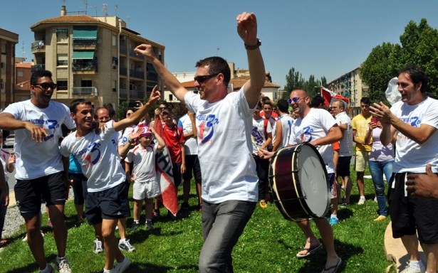 Joaquín Onieva en la celebración del último ascenso del Guadix CF a Tercera División (GUADIX CF)