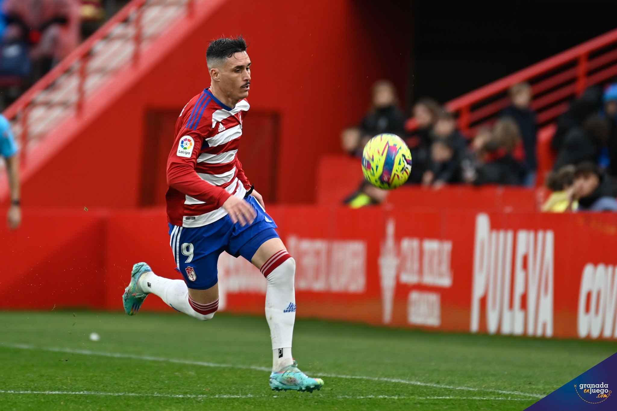 El Granada tiene por delante tres partidos en los que necesita puntuar lo máximo posible (JOSÉ M. BALDOMERO) El Granada tiene por delante tres partidos en los que necesita puntuar lo máximo posible (JOSÉ M. BALDOMERO)