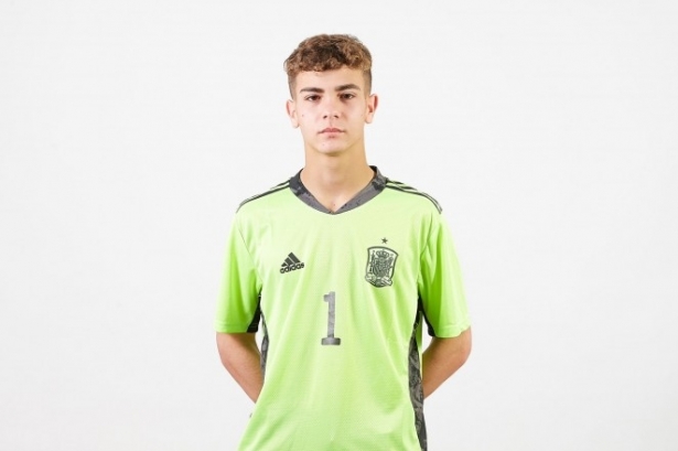 Fran Árbol con la camiseta de la selección española (GRANADA CF)